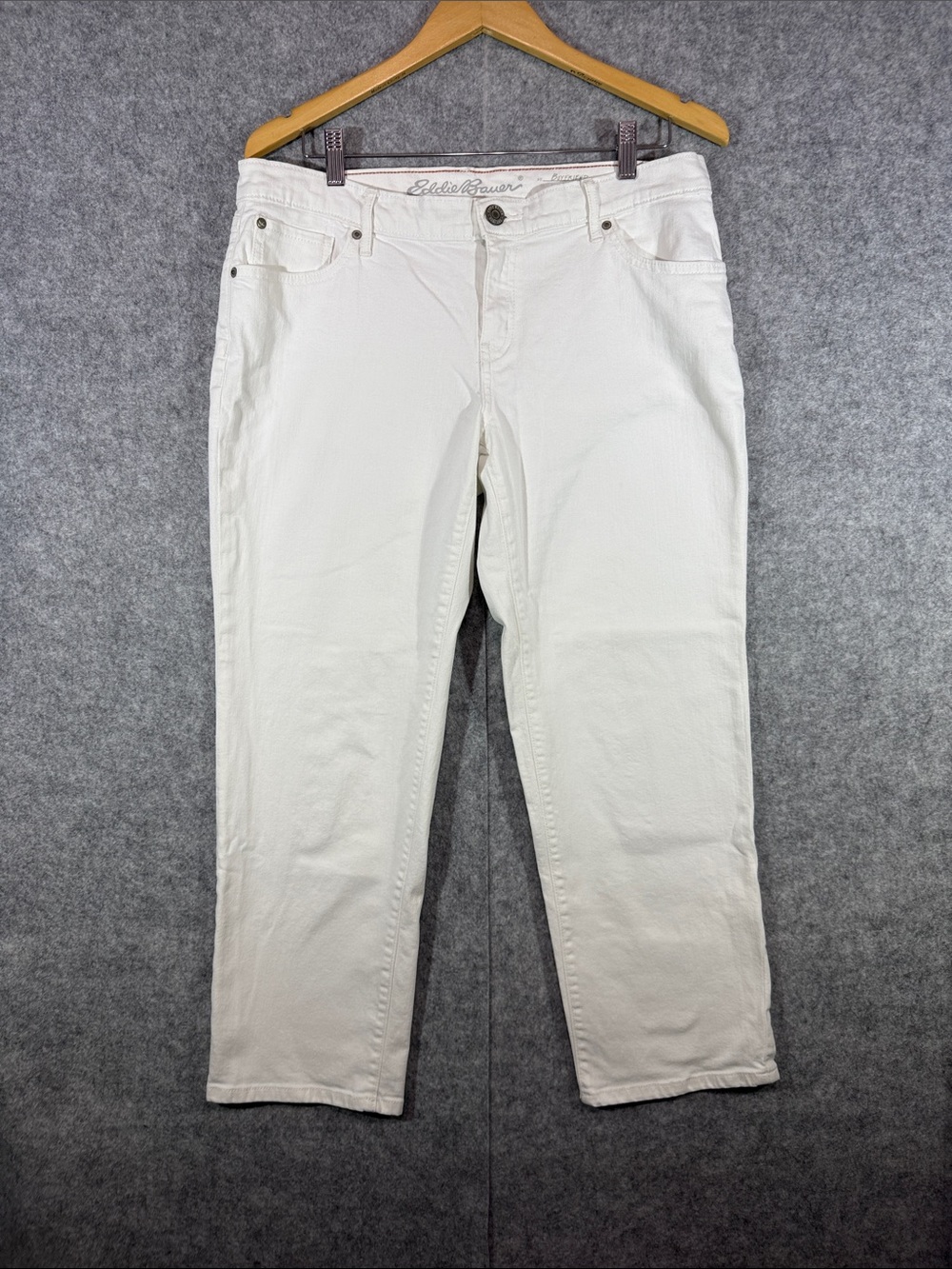 Eddie Bauer Relaxed Boyfriend Jeans - Womens 10 - White Casual Spring Summer